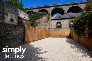 Photo 2- click for photo gallery
